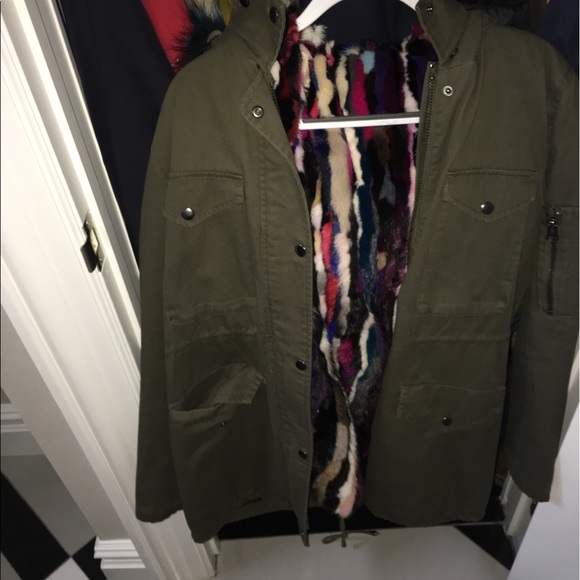 M-L - Picture 4 of 4