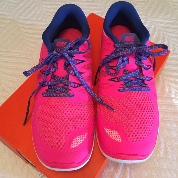 Nike Shoes - Pink Nike Free