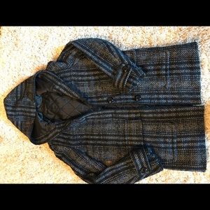 Fall mid-weight plaid barn coat