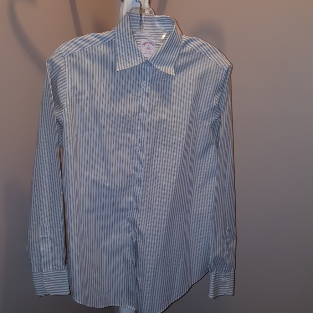 Brooks Brothers Classic Fit Blouse