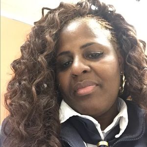 Meet your Posher, Marcia