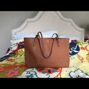 Tory Burch York Buckle Tote in Luggage Brown