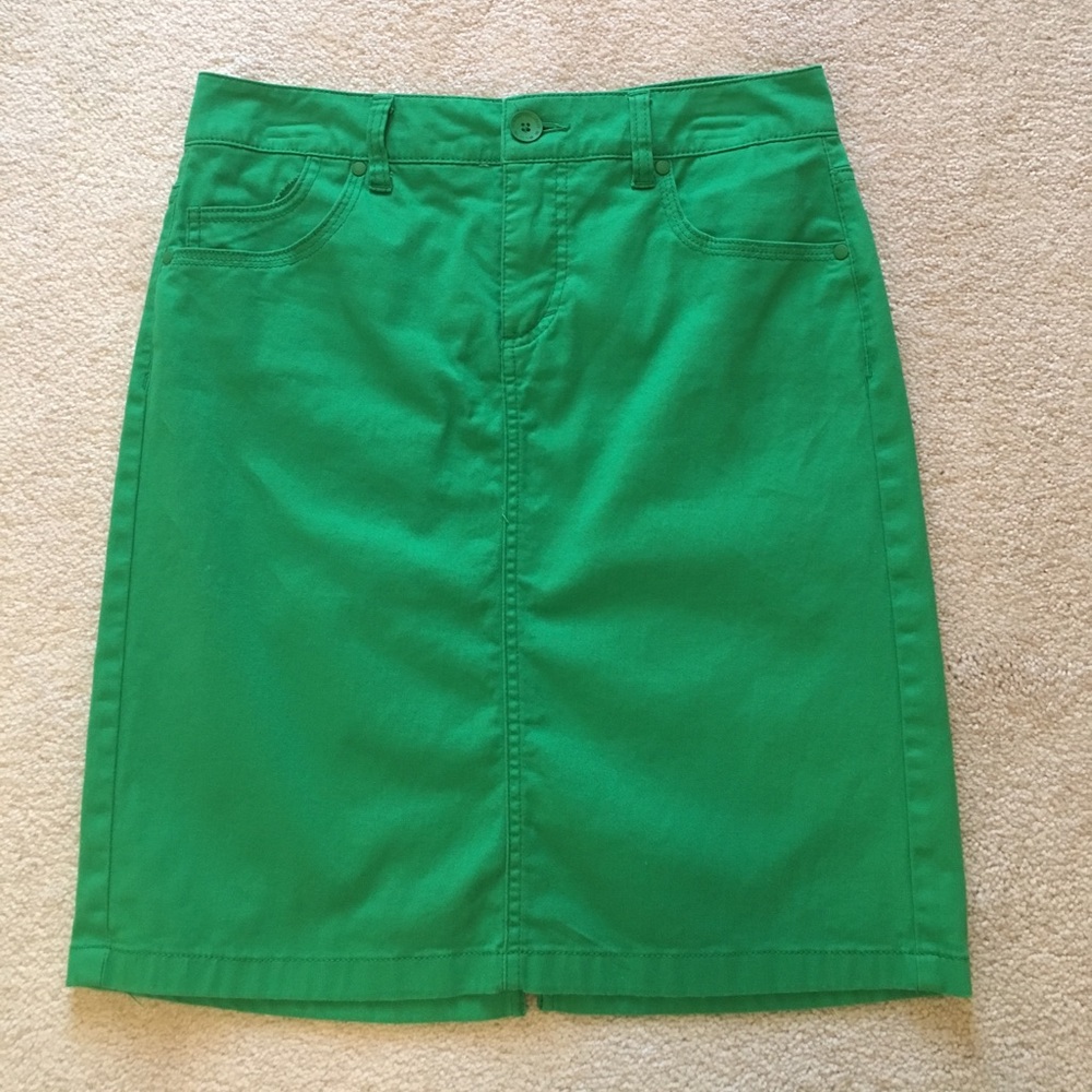 Bandolino skirt