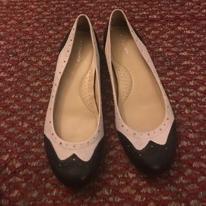 Bass 7.5 Women's Flats BRAND NEW!