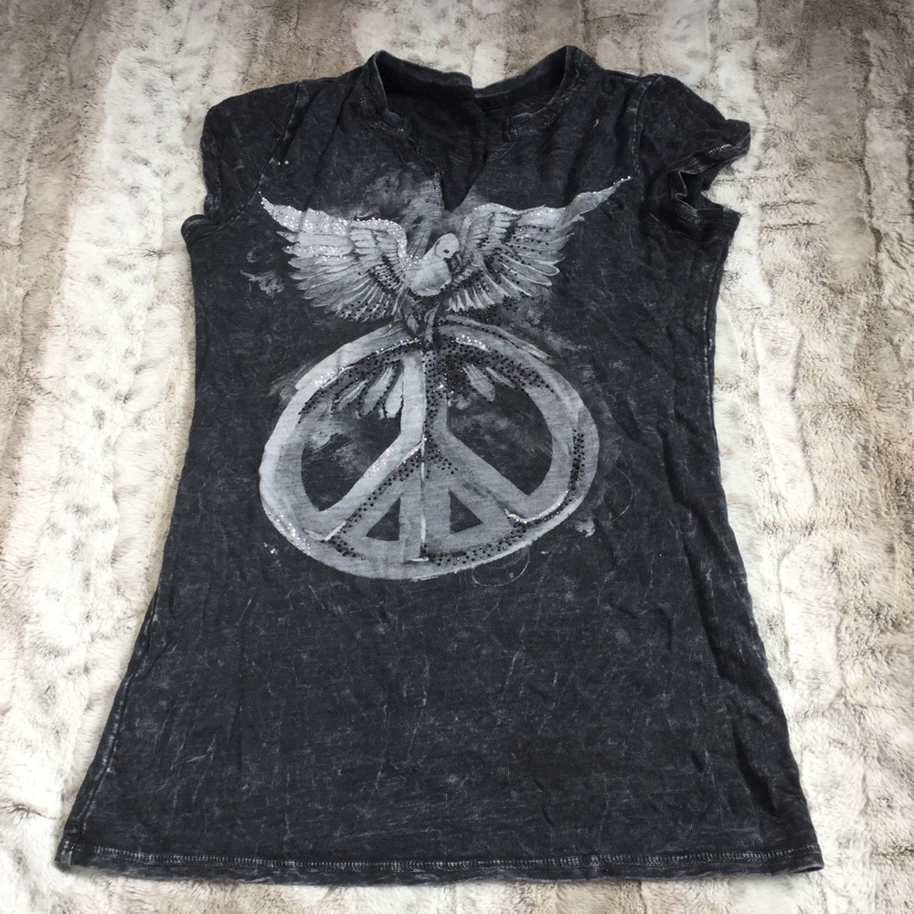 "Weathered" Dove Tee