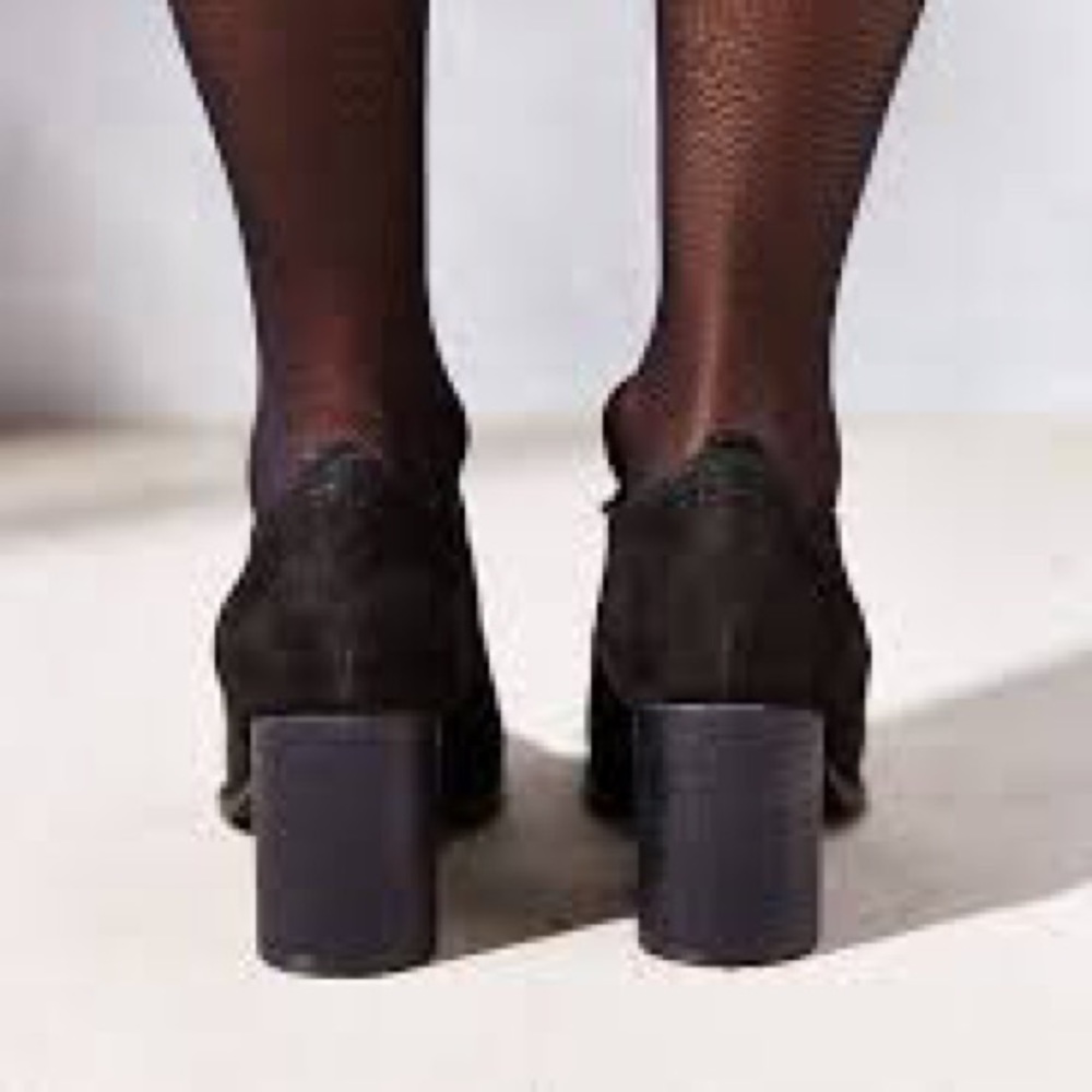 Urban Outfitters Cooperative Nia Oxford Heels 8 - Picture 4 of 8