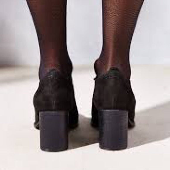 Urban Outfitters Cooperative Nia Oxford Heels 8 - Picture 4 of 8