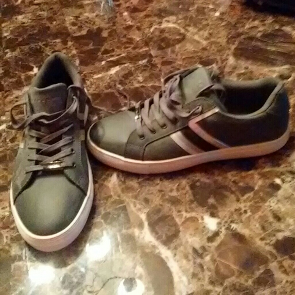 Sean John Shoes NWOT