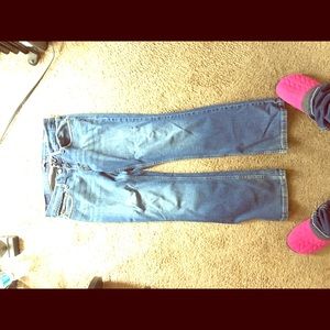 🎉 accepting offer🎉Women's Levi jeans