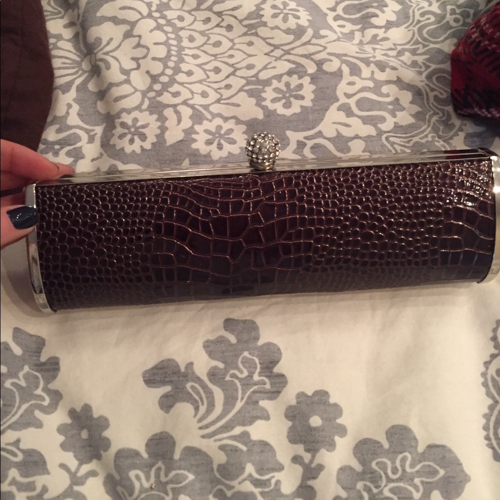 Evening clutch with crystal hook