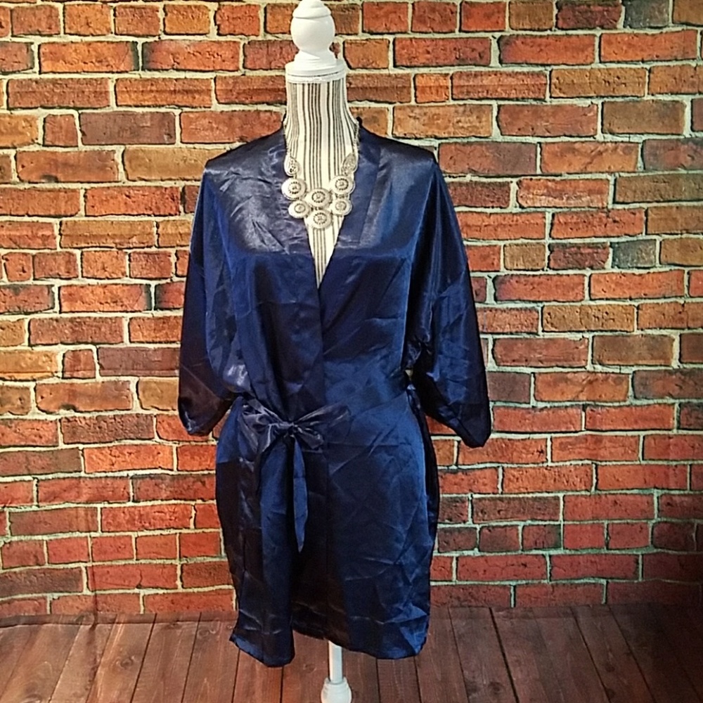 Navy blue short lounge robe