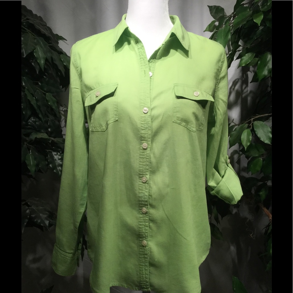 Old Navy Linen and Cotten Buttoned Down Blouse