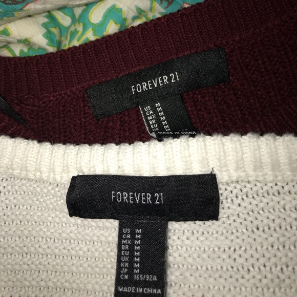 2 FOREVER 21 SWEATERS (medium) worn once & never - Picture 4 of 4