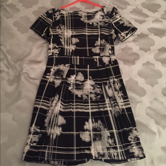 French connection dress - Picture 1 of 3