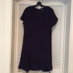 Black dress with flounce at the bottom