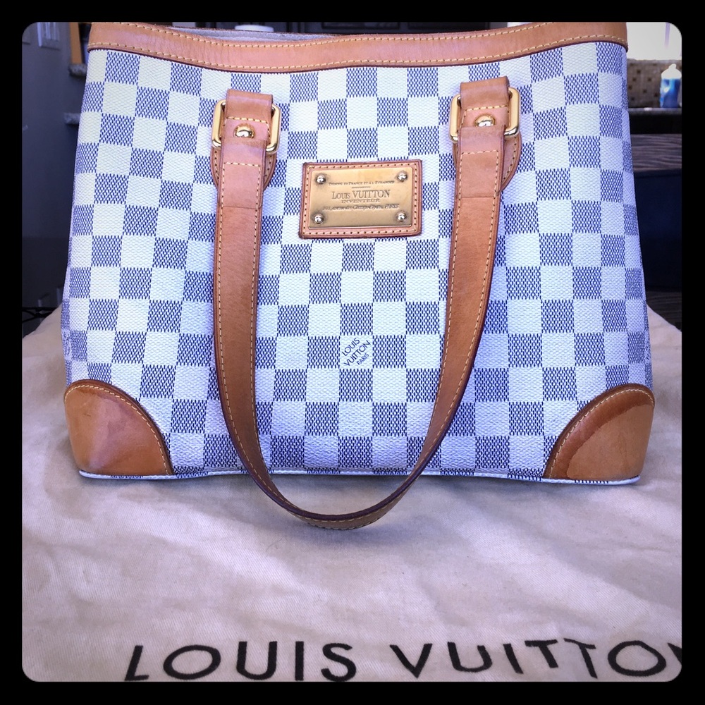 Louis Vuitton shoulder bag