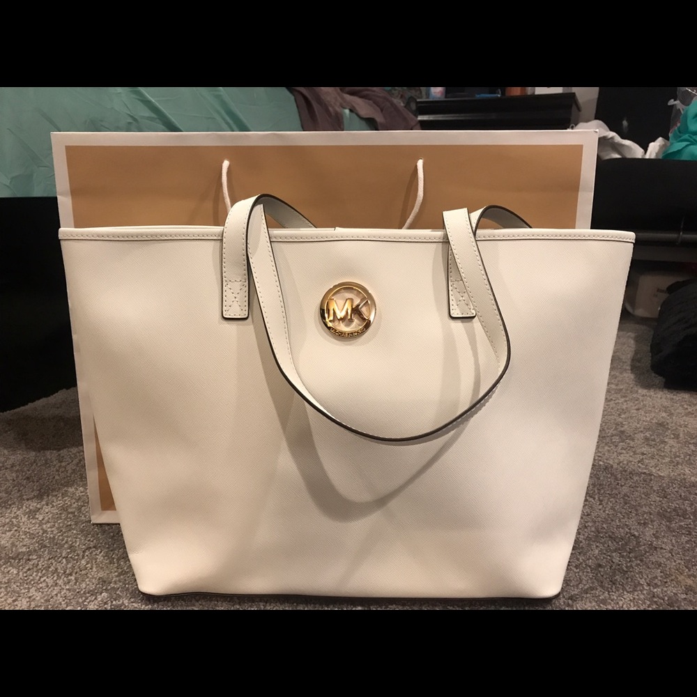 Michael Kors Tote