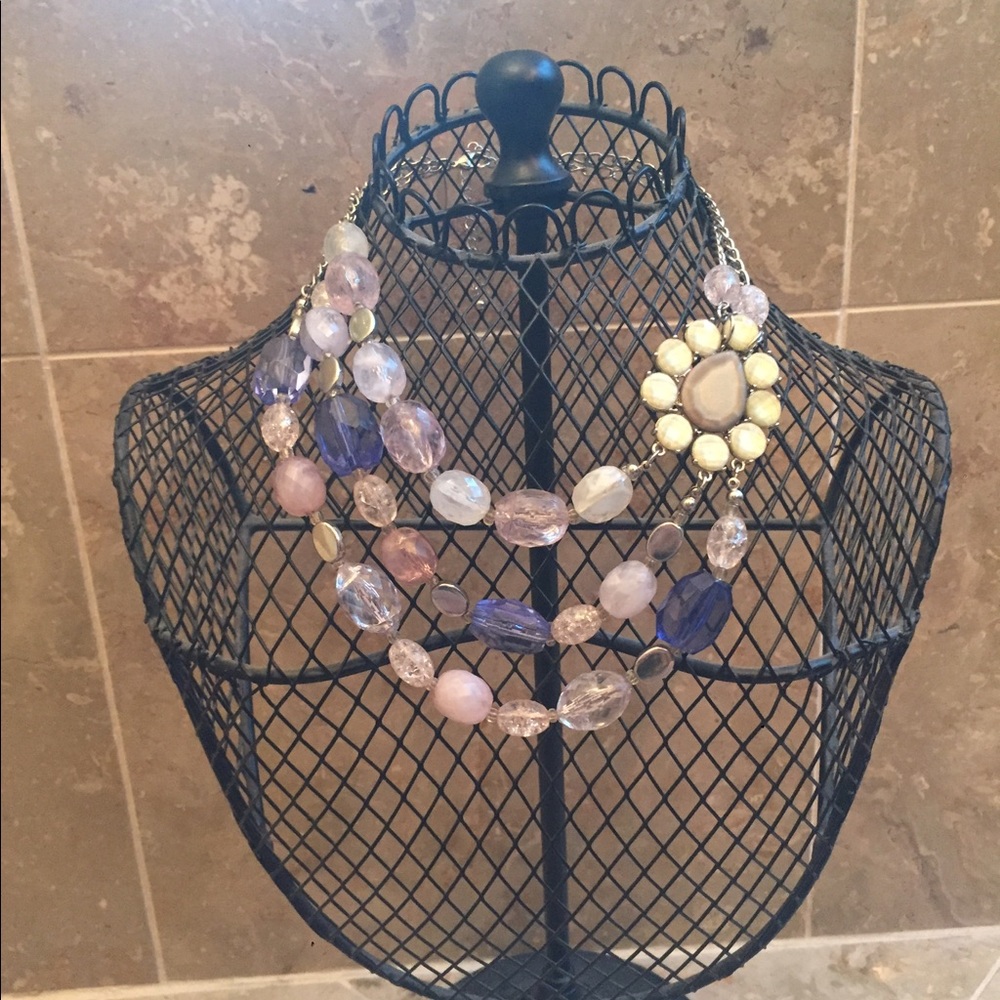 Statement necklace