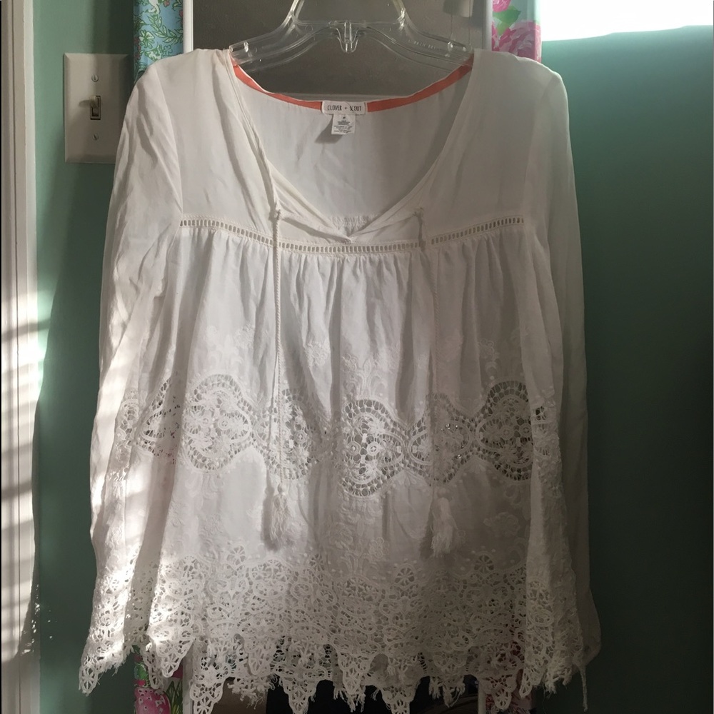 SOLD🛑White Boutique Blouse🛑