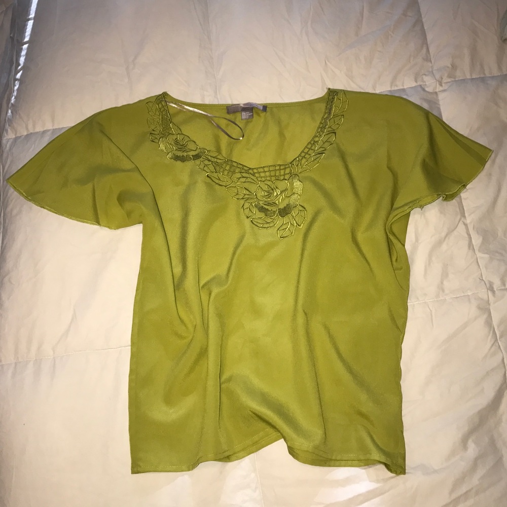 NWOT Green crop