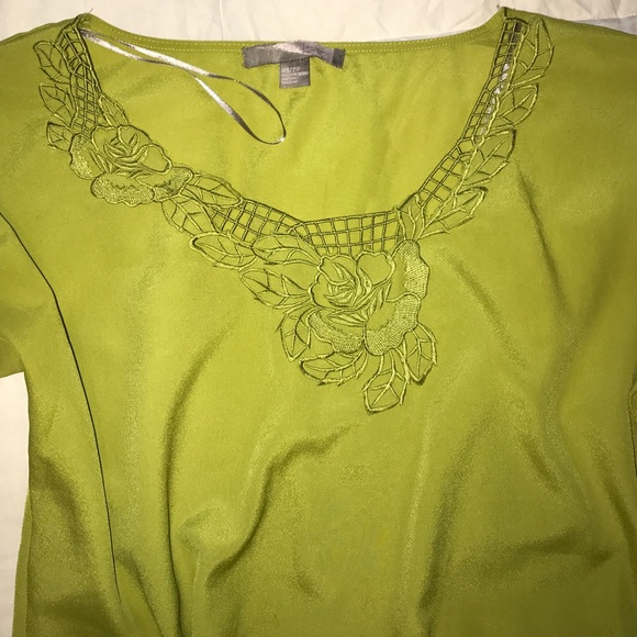 NWOT Green crop - Picture 2 of 2