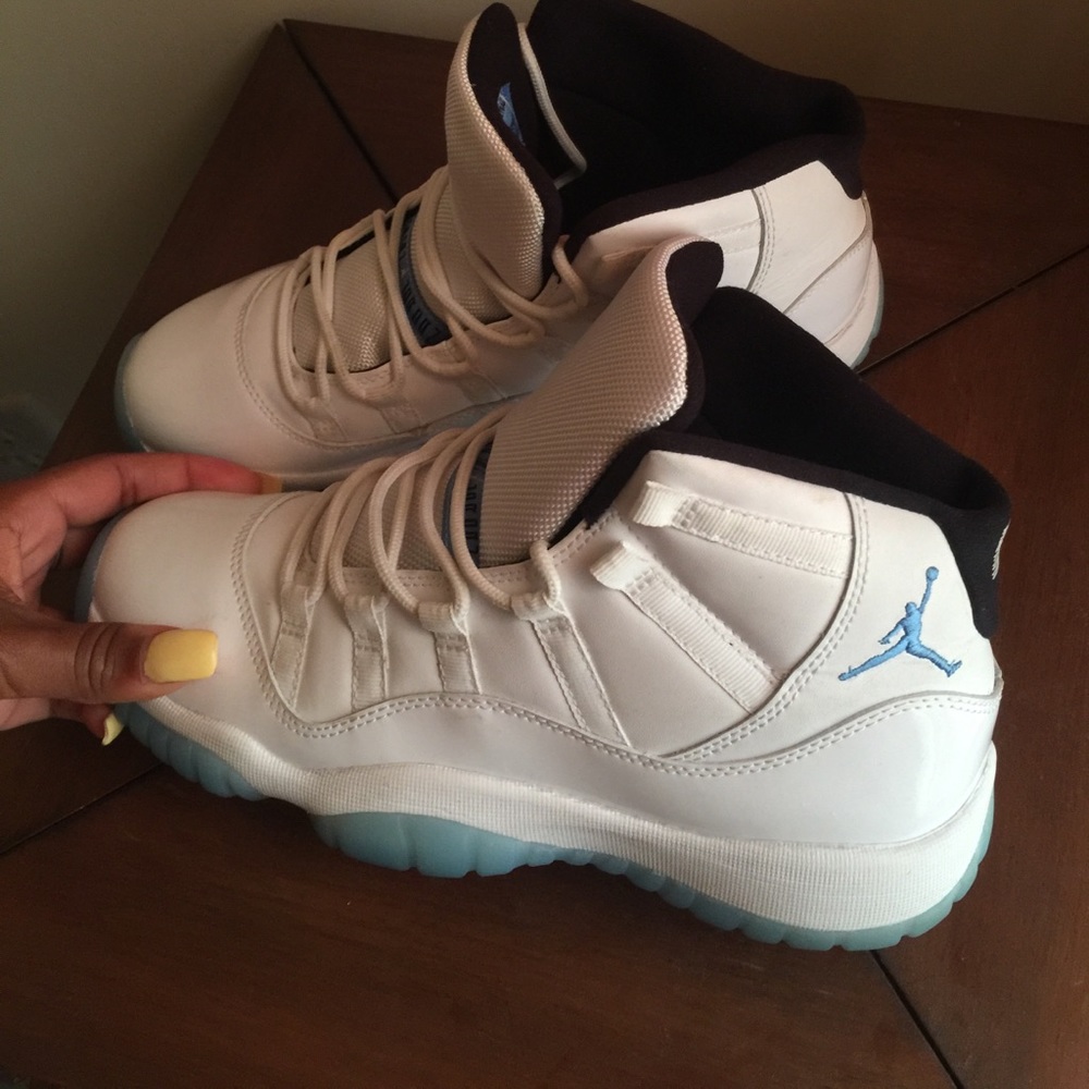 Air Jordan XI 11 Legend Blue Columbia