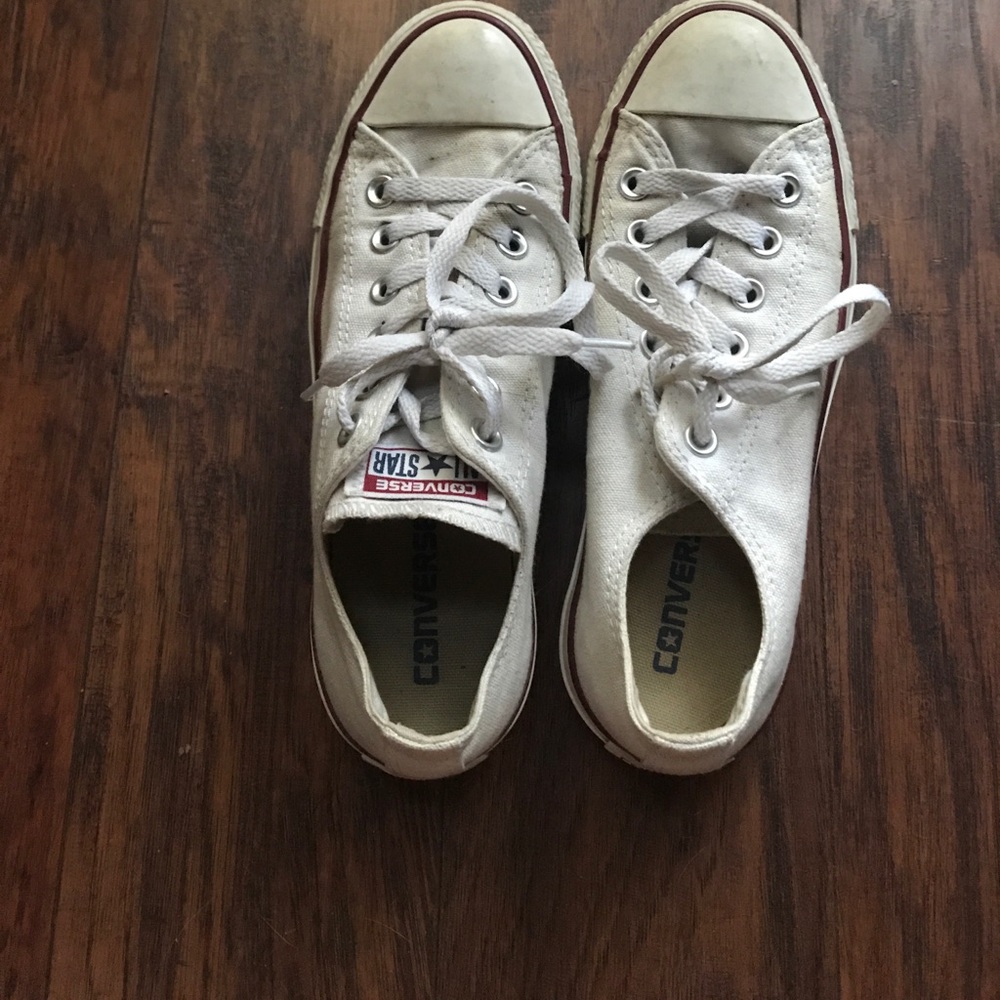 Women's white converse all star