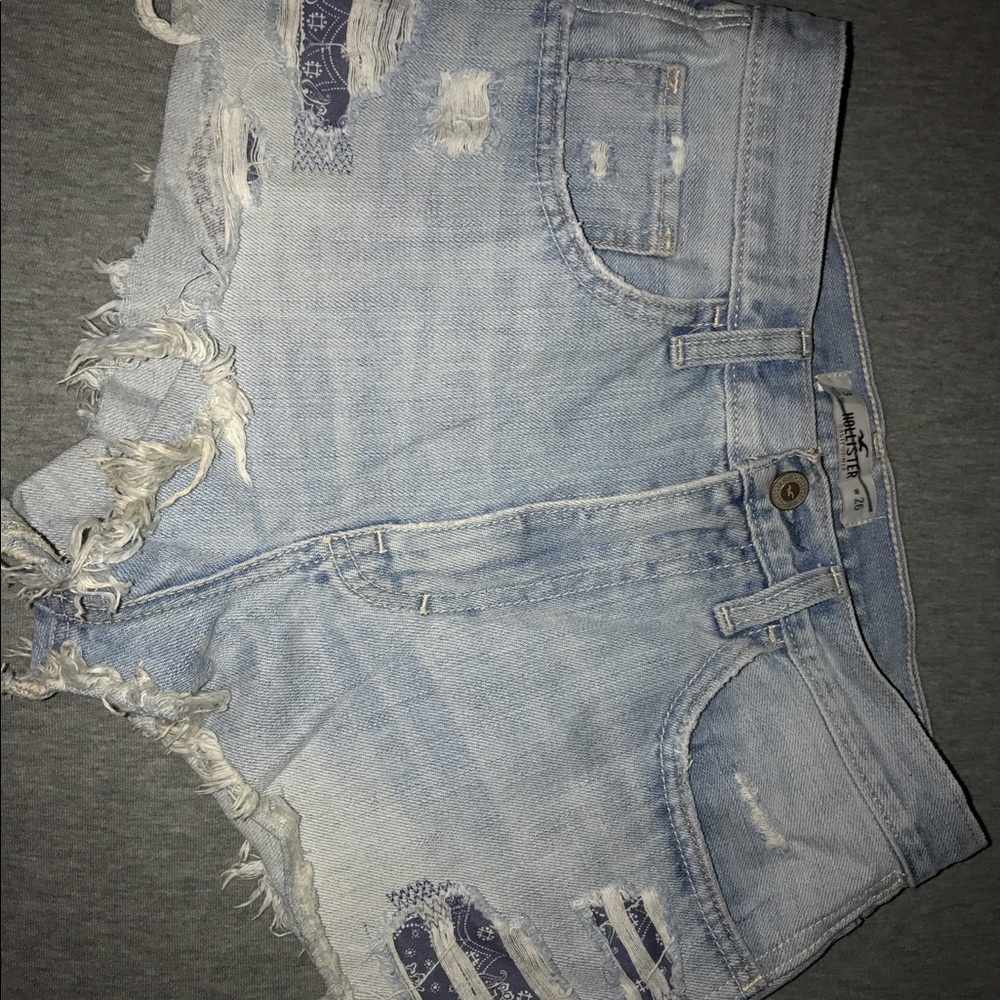 high rise Hollister shorts handkerchief pocket