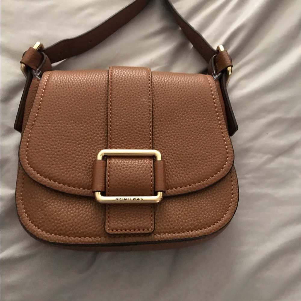 Brown leather Michael Kors cross-body.