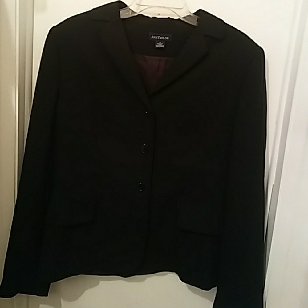 Women's Ann Taylor tailored black blazer