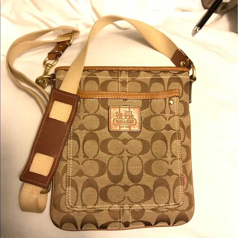 Gently worn coach cross bag