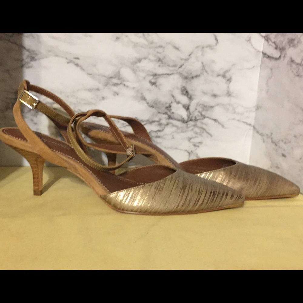 Donald J Pluner sling back pump