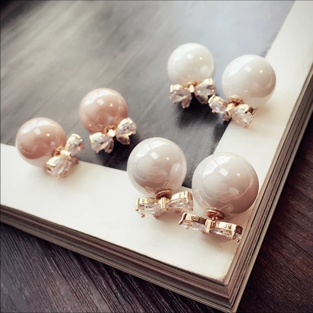Crystal bow pearl earrings