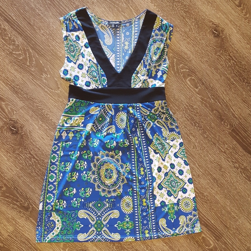 Blue and Green Geometric Dress - Picture 2 of 7