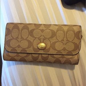 Coach wallet