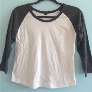 BRANDY MELVILLE baseball tee
