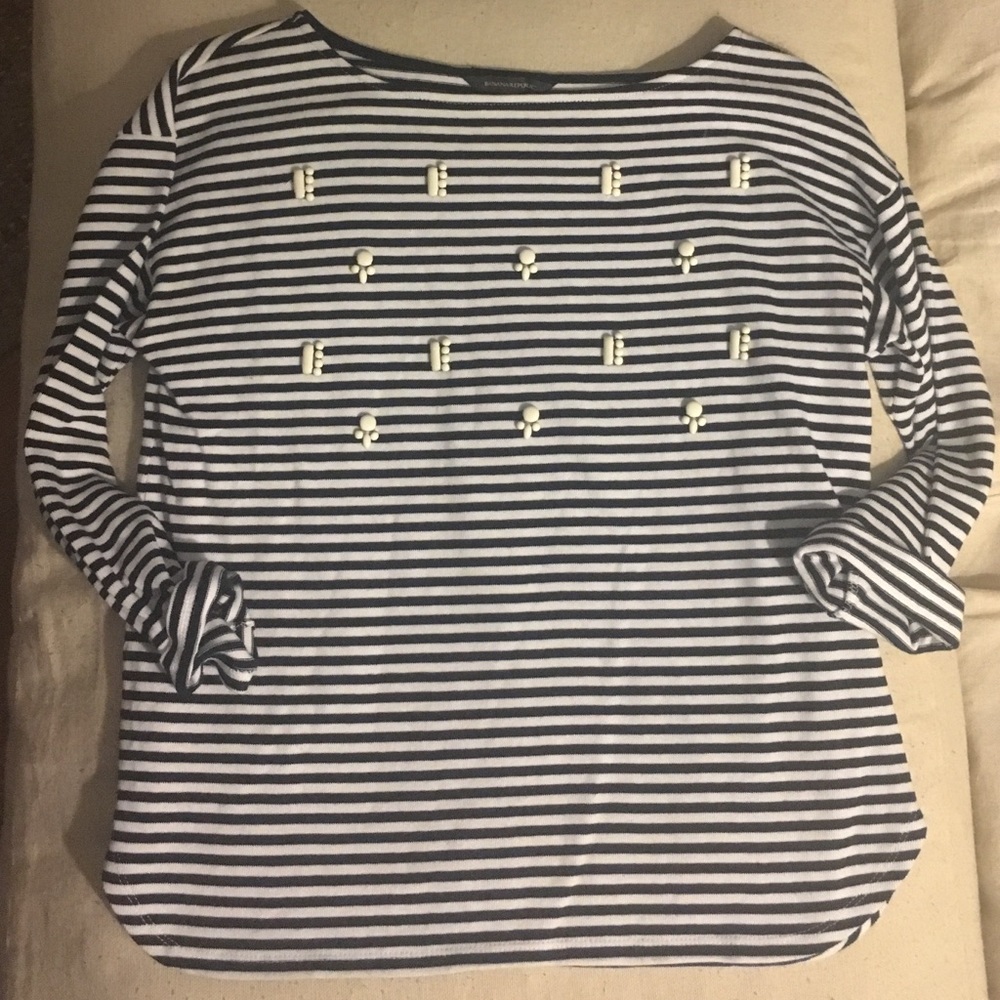 Small Banana Republic woman's sweater