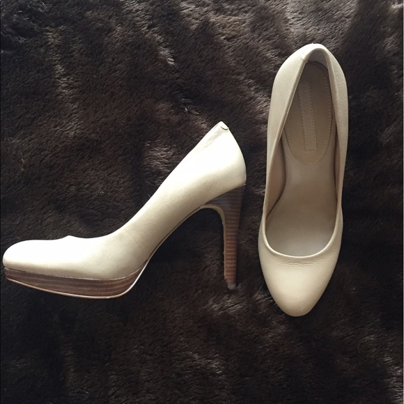 Banana Republic Shoes - NEW Nude Banana Republic Pumps (Black Friday Special Discount)
