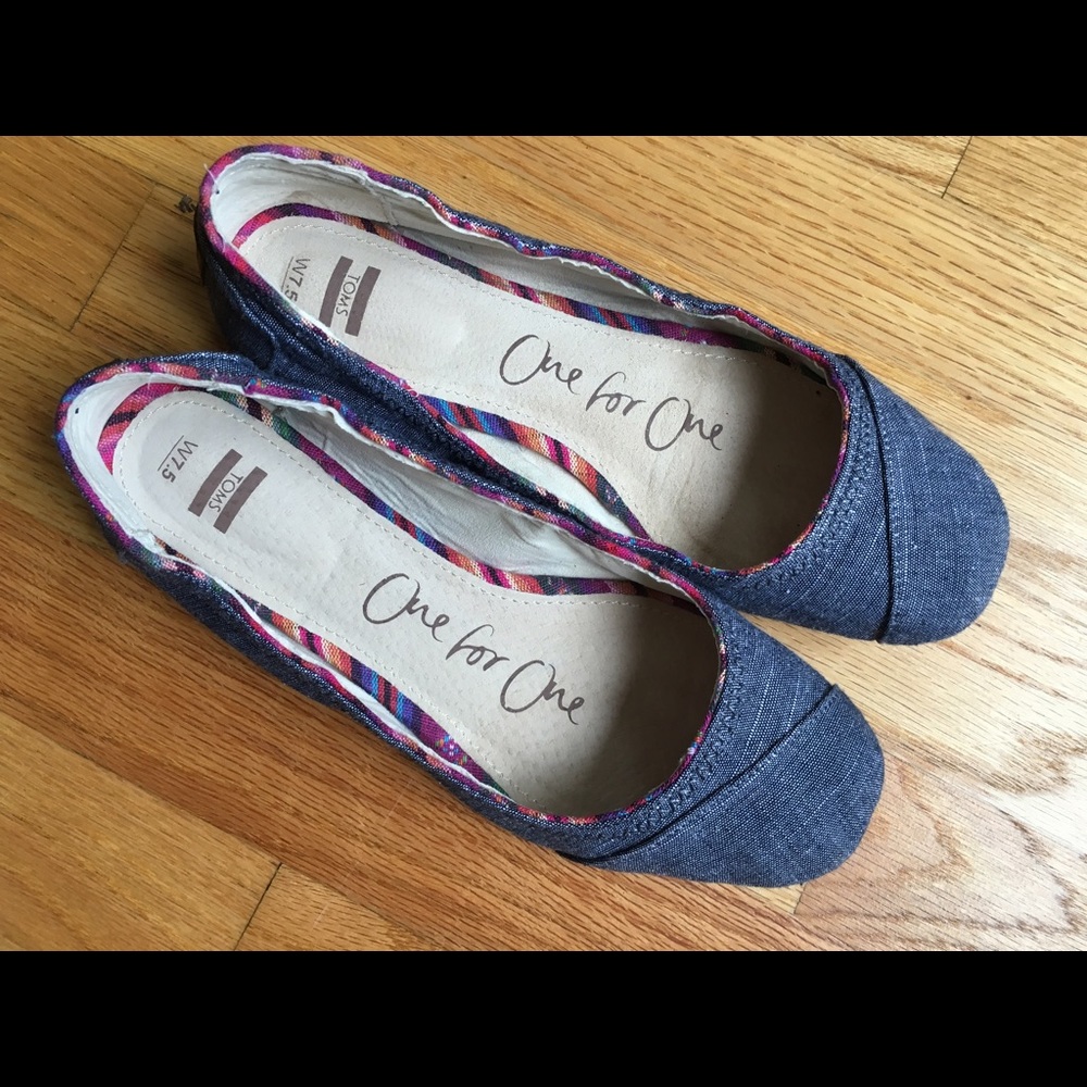 TOMS Chambray Ballet Flats