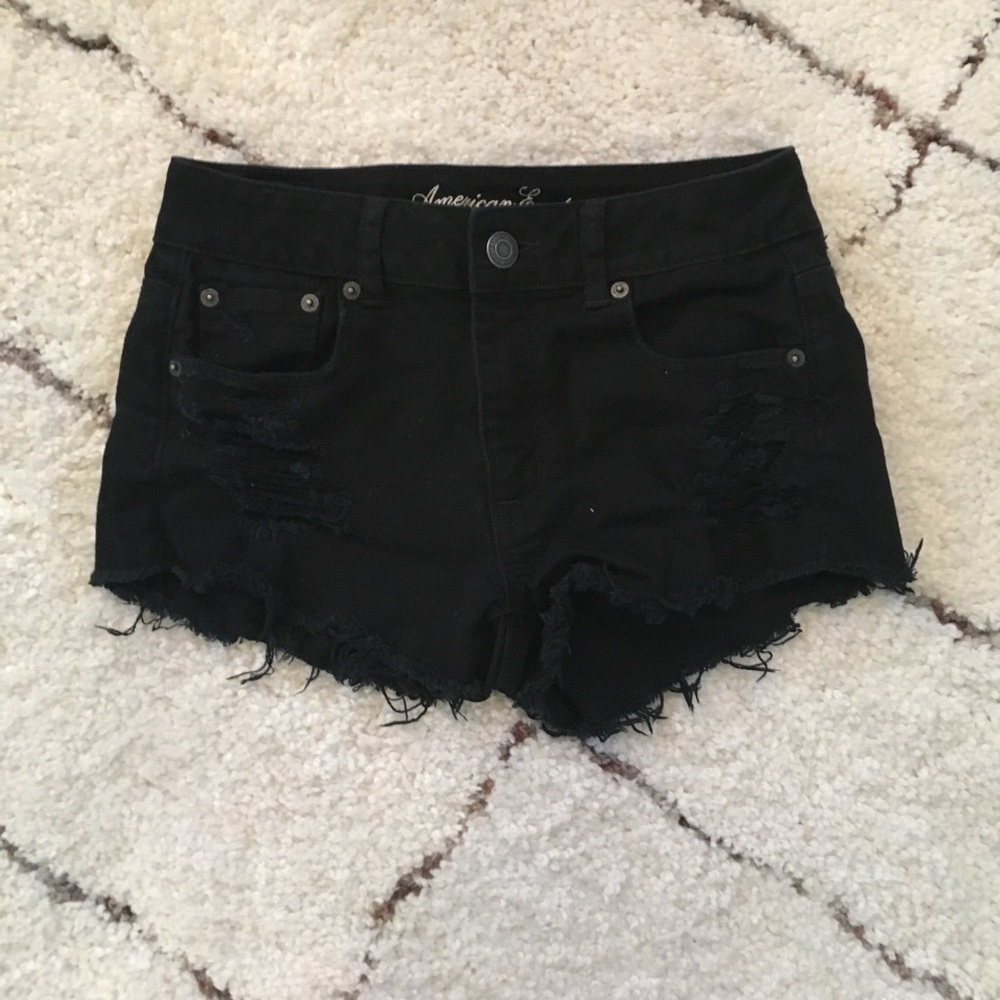 Black High-Waisted American Eagle Shorts