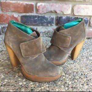 Belle by Sigerson Morrison Suede Booties