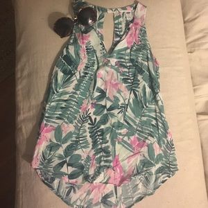 Old Navy womens floral tank top