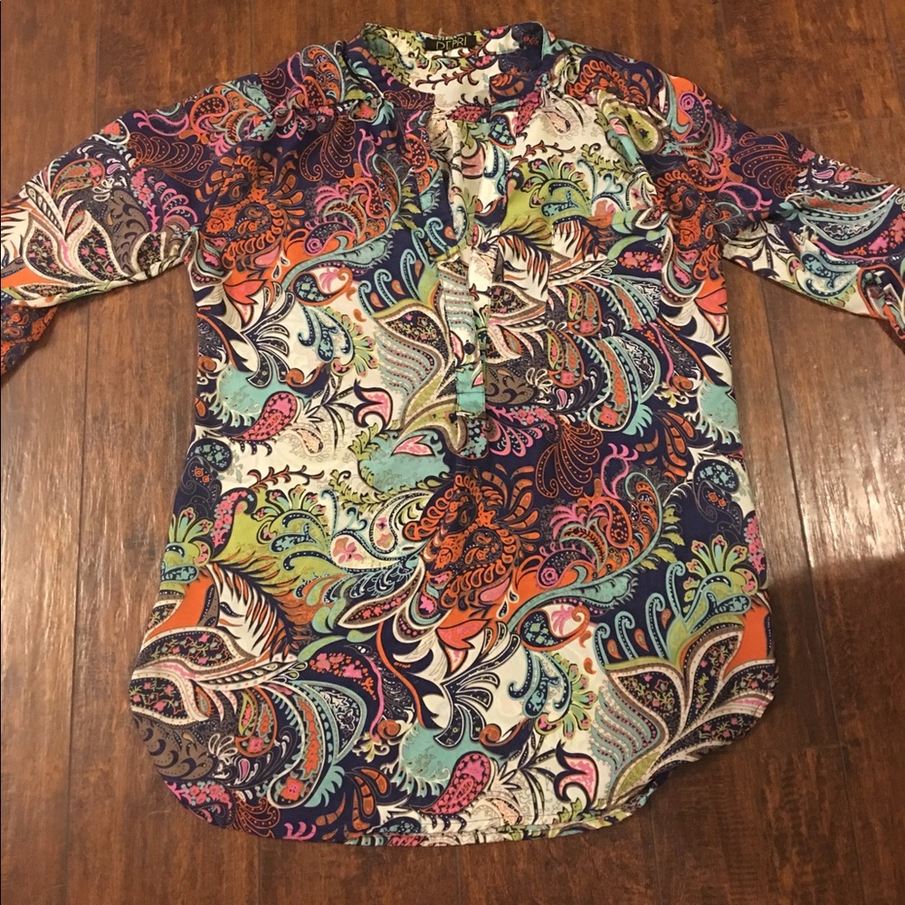 Floral/Colorful Blouse