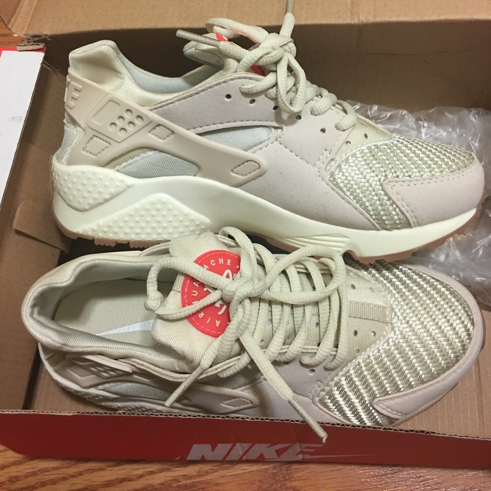Nike Huaraches