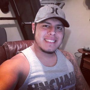 Meet your Posher, Christopher