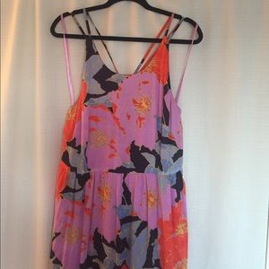 LOFT EUC floral maxi dress