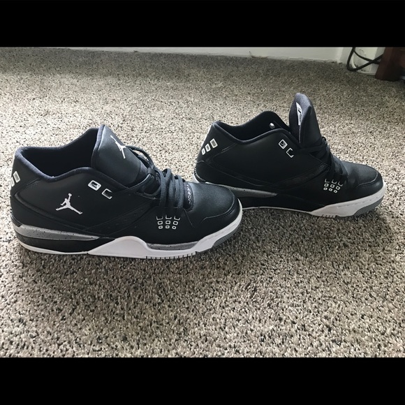 Air Jordan Flight 23 Yth size 7 - Picture 3 of 4