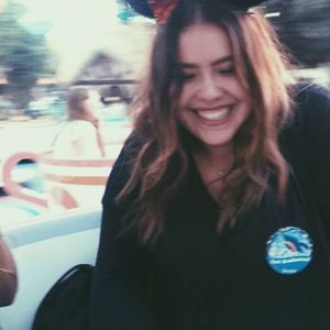 Meet your Posher, Victoria