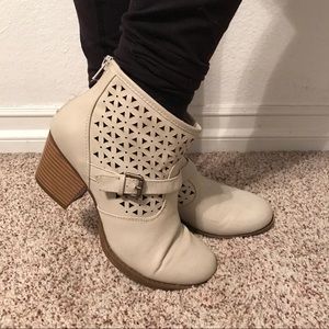 Sonoma Cream Booties