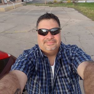 Meet your Posher, Leon